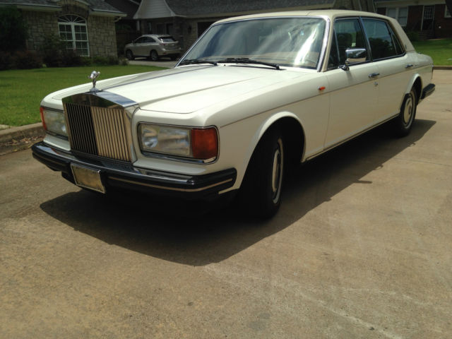 1991 Rolls-Royce Silver Spirit/Spur/Dawn