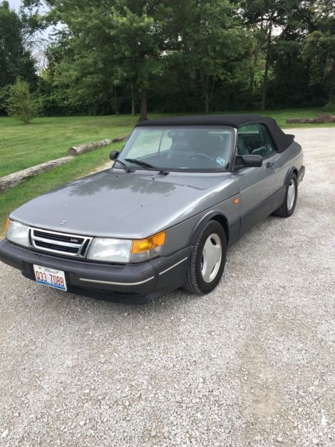 1991 Saab 900 convertible