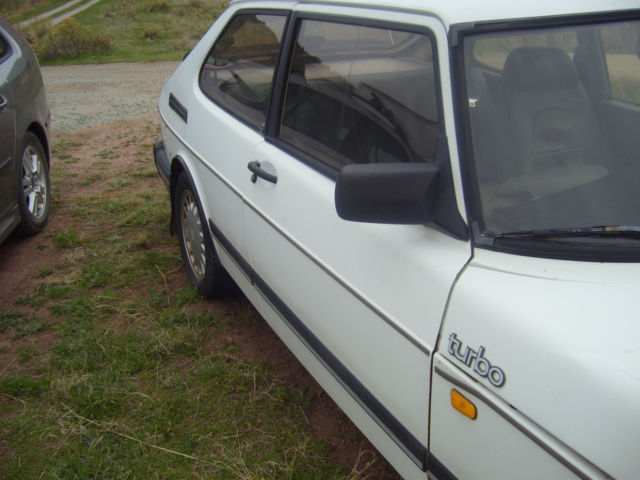 1991 Saab 900 - photo 3