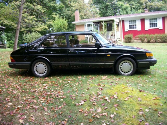 1991 Saab 900 Turbo - photo 2