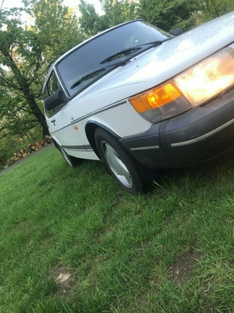1991 Saab 900 S - photo 12