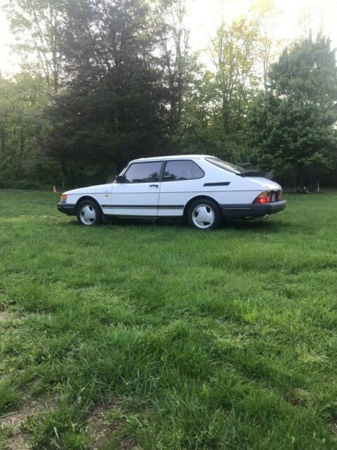 1991 Saab 900 S - photo 3