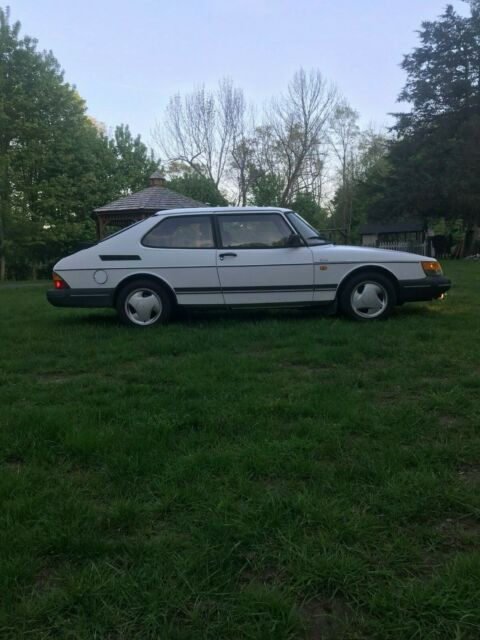1991 Saab 900 S - photo 8