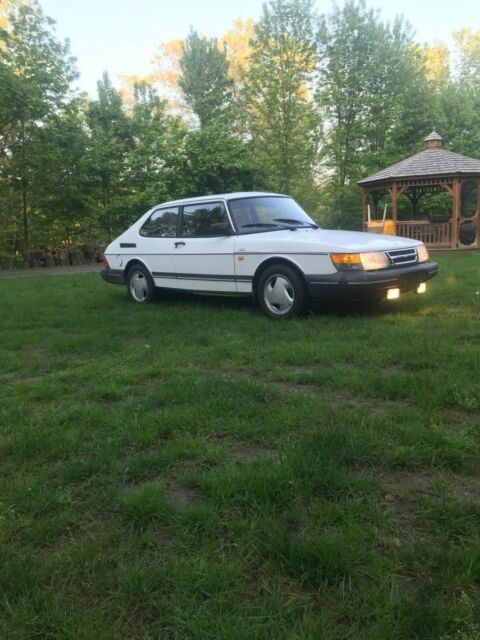1991 Saab 900 S - photo 9