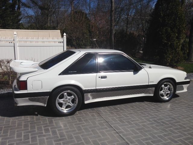 1991 Ford Mustang SALEEN - photo 3