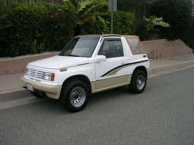 1991 Samurai JX convertible 4X4 1.6 Auto Trans. Low Miles. 1991 Suzuki Sidekick