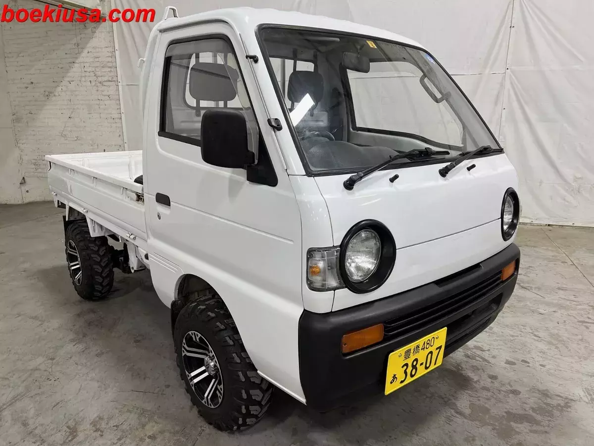 1991 Suzuki Carry Pickup MiniTruck with Off Road Package Axle Lock Kei Truck 1991 Suzuki Carry Off Road Package 4x4 Hi-Lo Transfercase Axle Lock