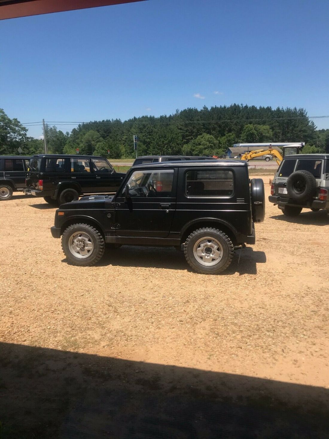 1991 Suzuki Jimny 4X4 Turbo-Charged Mini-SUV with Air & New Military NDT Tires 1991 Suzuki Jimny 4X4 Turbo-Charged Mini-SUV with Air