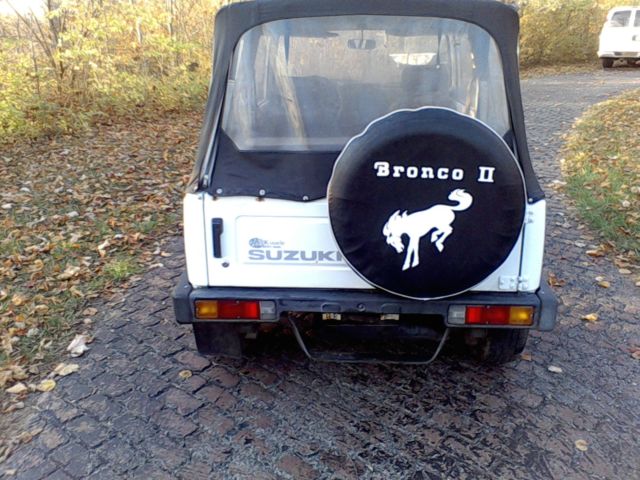 1991 Suzuki Samurai JA Sport Utility 2-Door - photo 3