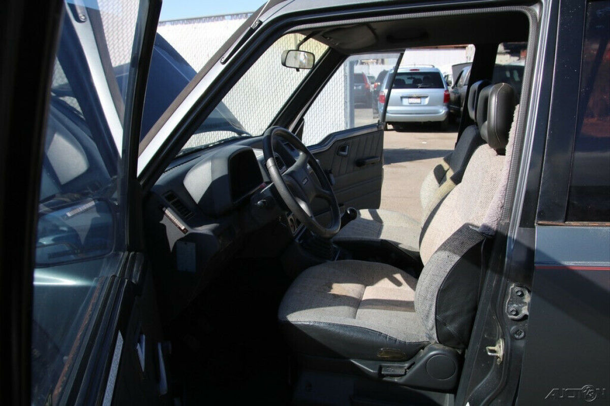 1991 Suzuki Sidekick JLX - photo 10