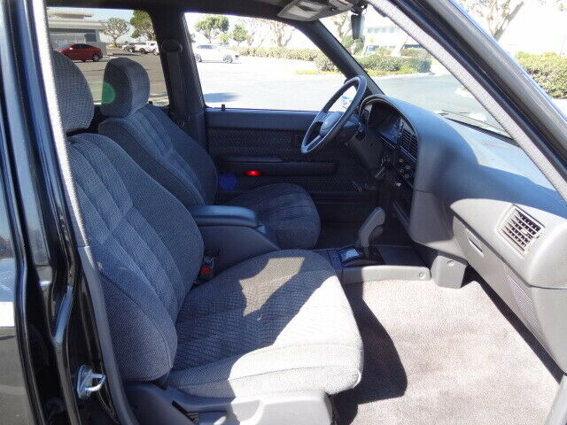 1991 Toyota 4Runner SR5 4x4/4WD SUV Low Miles - photo 4
