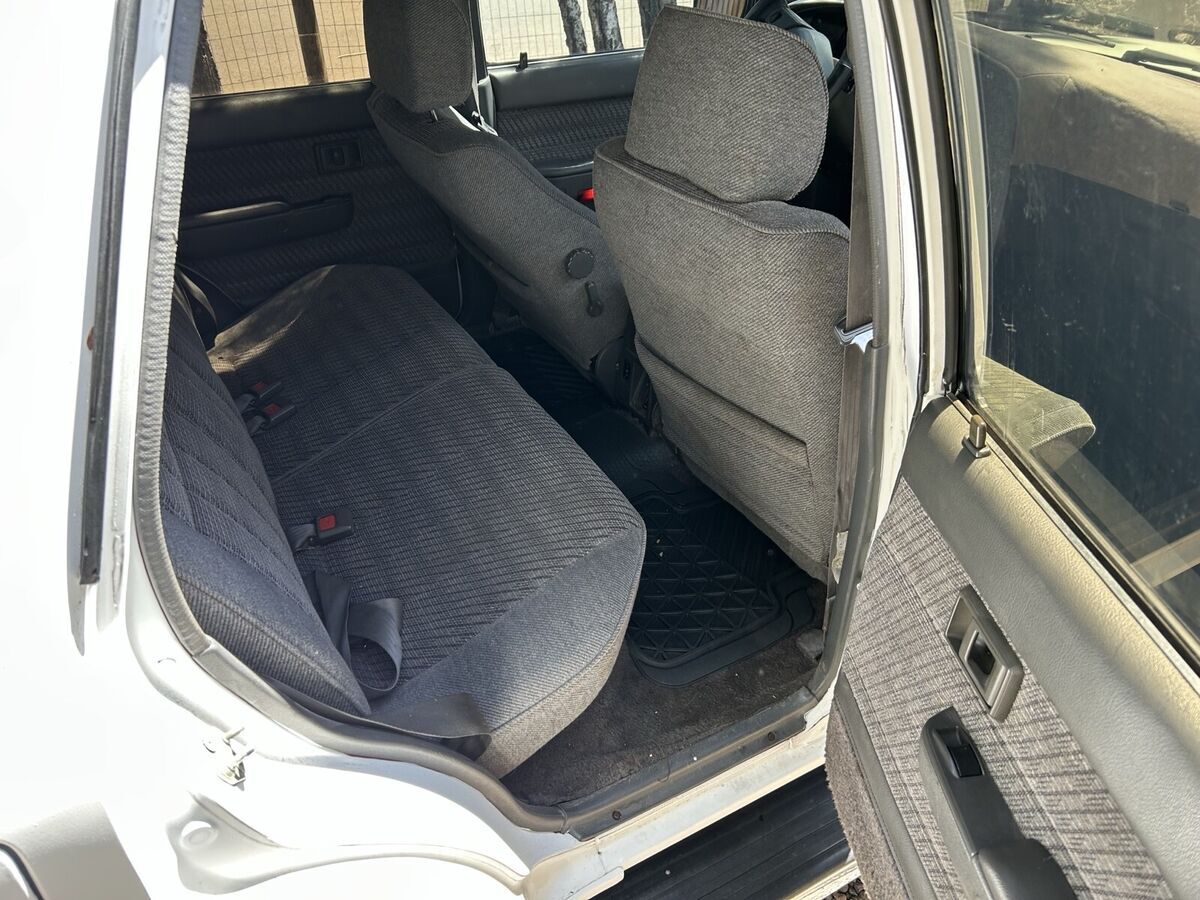 1991 Toyota 4Runner VN39 SR5 - photo 11