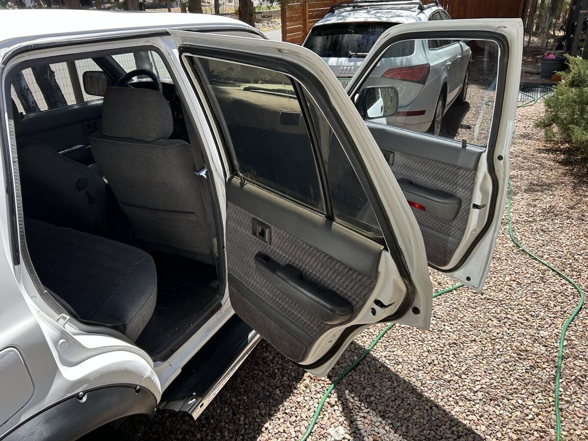 1991 Toyota 4Runner VN39 SR5 - photo 12