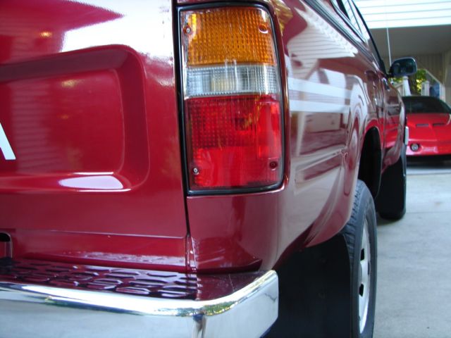 1991 Toyota Pickup DLX 56,000 original miles One Owner Nice!! - photo 4