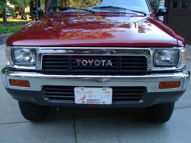 1991 Toyota Pickup DLX 56,000 original miles One Owner Nice!! - photo 8