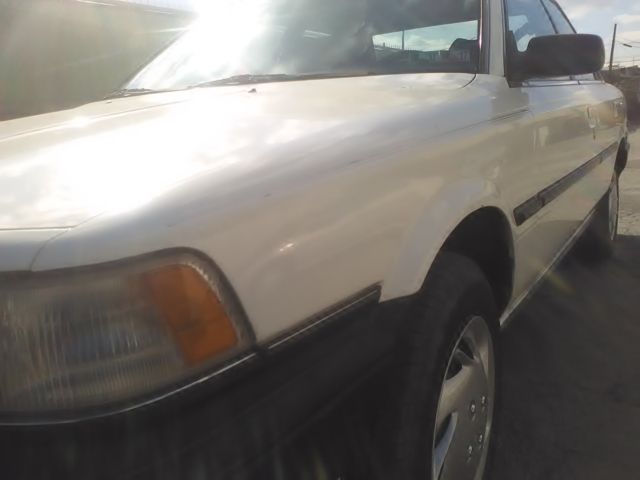 1991 Toyota Camry Base Sedan 4-Door - photo 5