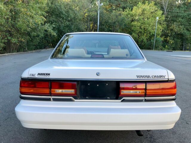 1991 Toyota Camry - photo 5