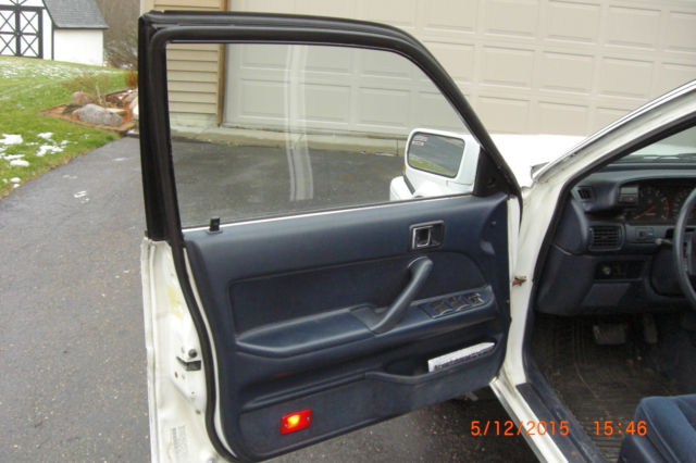 1991 Toyota Camry LE All Trac Sedan 4-Door - photo 6