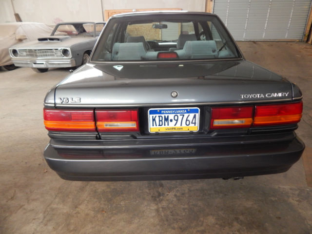 1991 Toyota Camry - photo 4