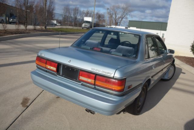 1991 Toyota Camry LE - photo 8