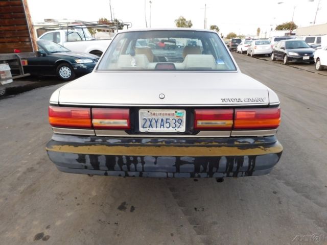 1991 Toyota Camry - photo 4
