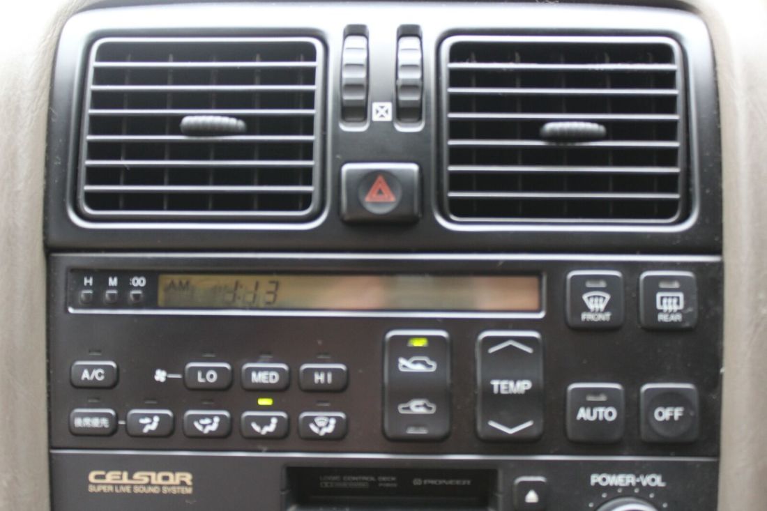 1991 Toyota Celsior - photo 12