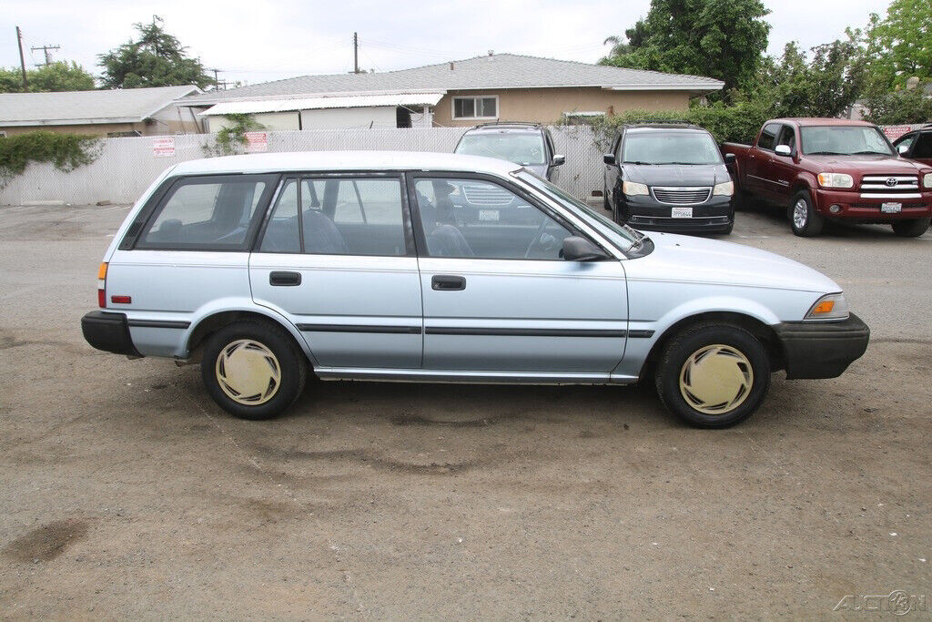 1991 Toyota Corolla Deluxe - photo 8