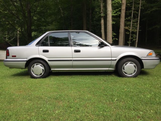 1991 TOYOTA COROLLA DX LOW MILEAGE ONLY 59,584 MILES IMMACULATE CONDITION 1991 Toyota Corolla DX