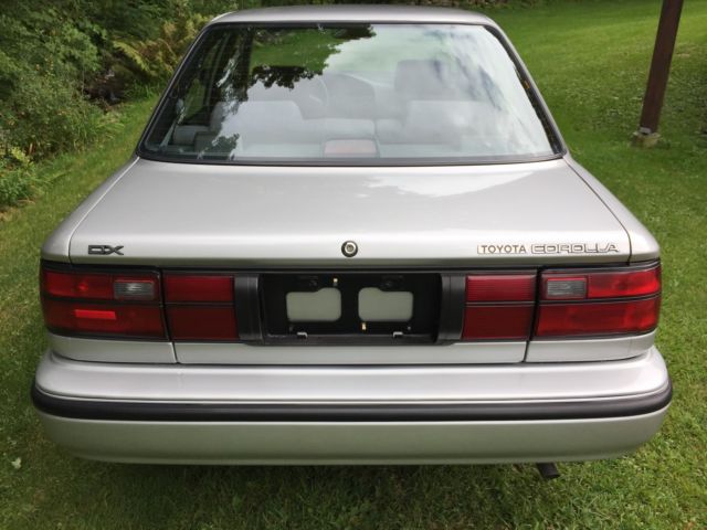 1991 Toyota Corolla DX - photo 6