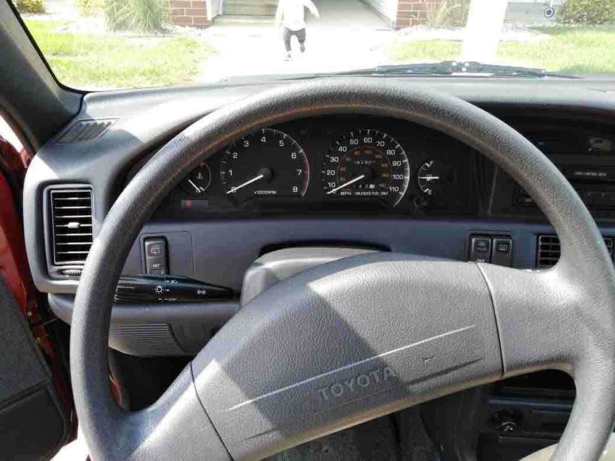 1991 Toyota Corolla DLX - photo 13