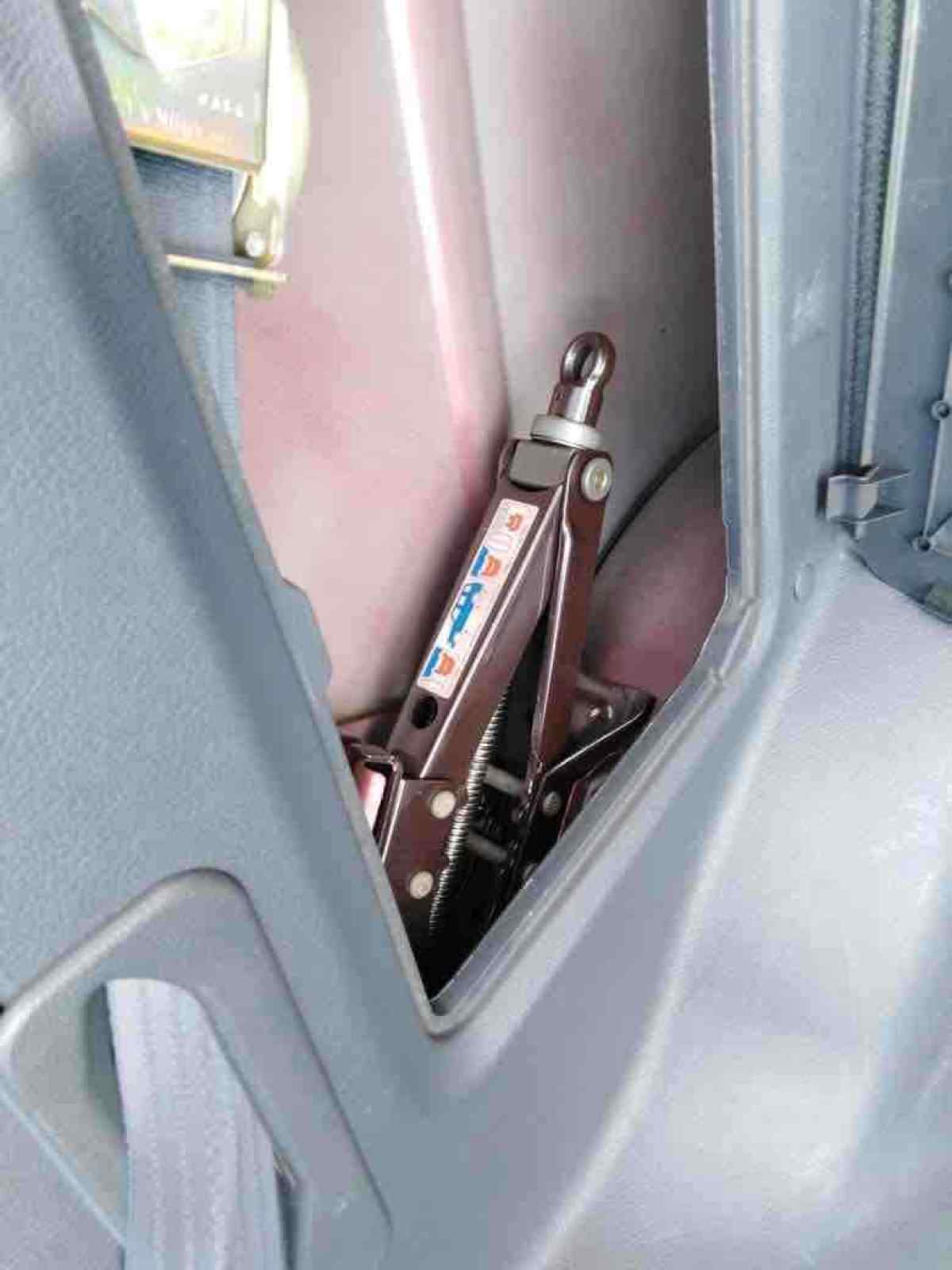 1991 Toyota Corolla DLX - photo 8