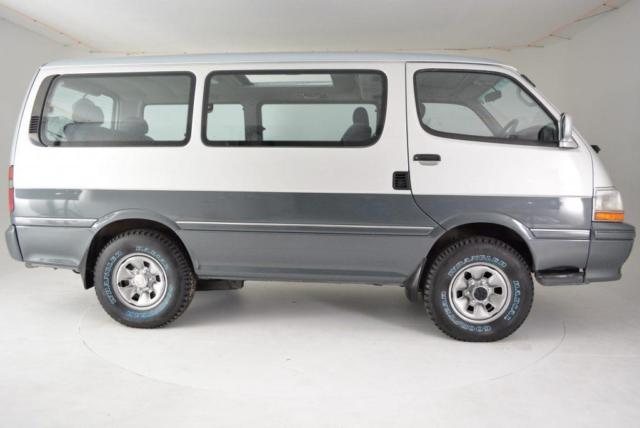 1991 Toyota Hiace 4WD Diesel Syncro Quigley Vanagon - photo 3