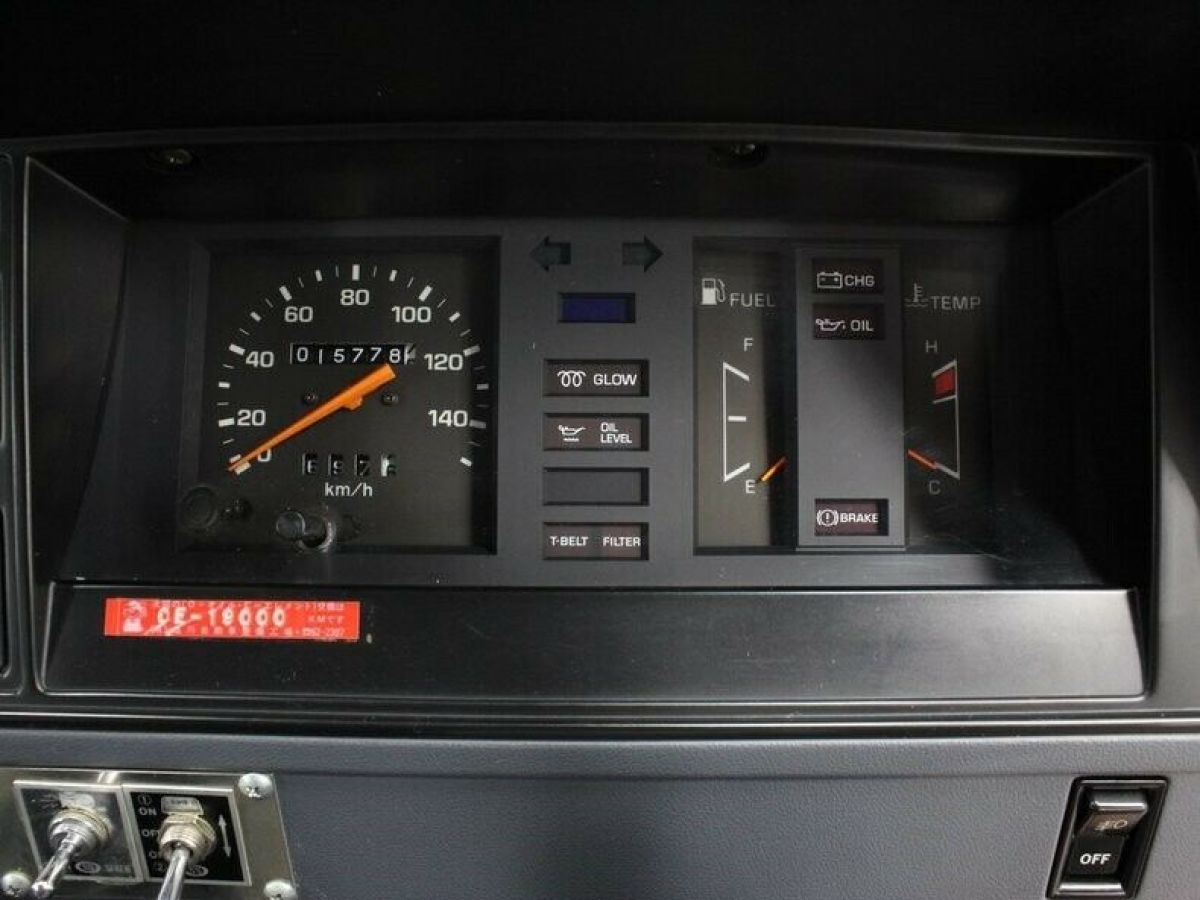 1991 Toyota HiAce Firetruck - photo 11