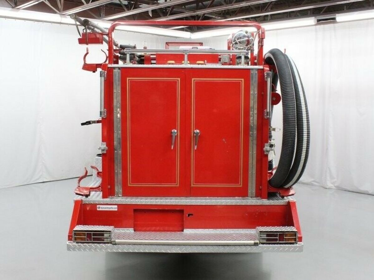 1991 Toyota HiAce Firetruck - photo 6