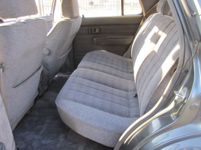 1980 Toyota 4Runner HILUX SURF SSR-X - photo 11