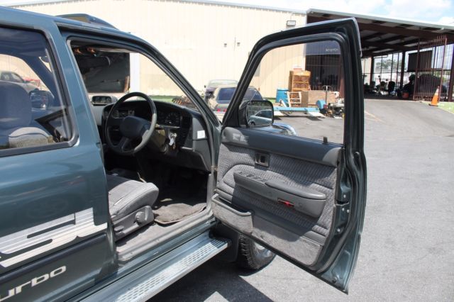 1991 Toyota HILUX SURF LIMITED - photo 10