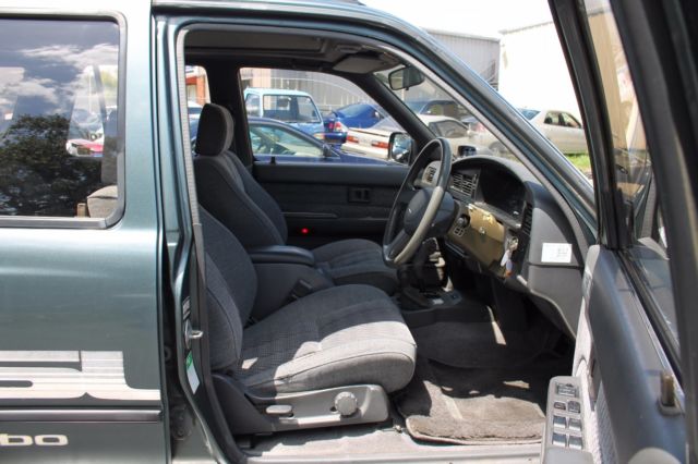 1991 Toyota HILUX SURF LIMITED - photo 11