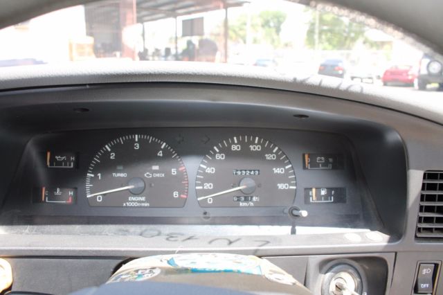 1991 Toyota HILUX SURF LIMITED - photo 13