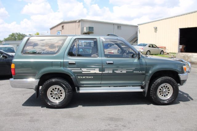 1991 Toyota HILUX SURF LIMITED - photo 9