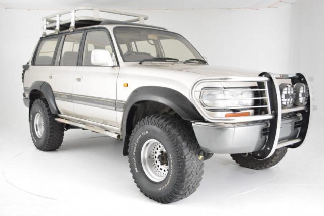 1991 Toyota Land Cruiser 120,700 Miles Gold SUV 6 1991 Toyota Land Cruiser Differential Lock