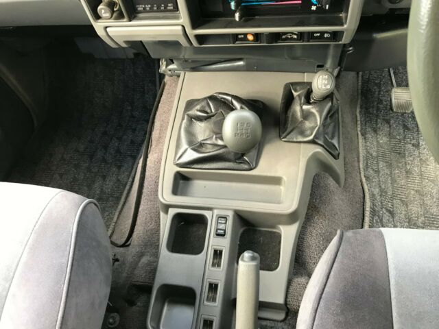 1991 Toyota Land Cruiser EX - photo 7