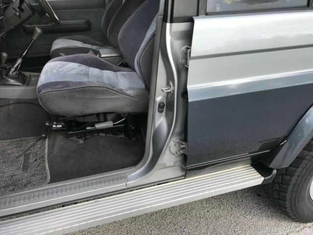 1991 Toyota Land Cruiser EX - photo 9
