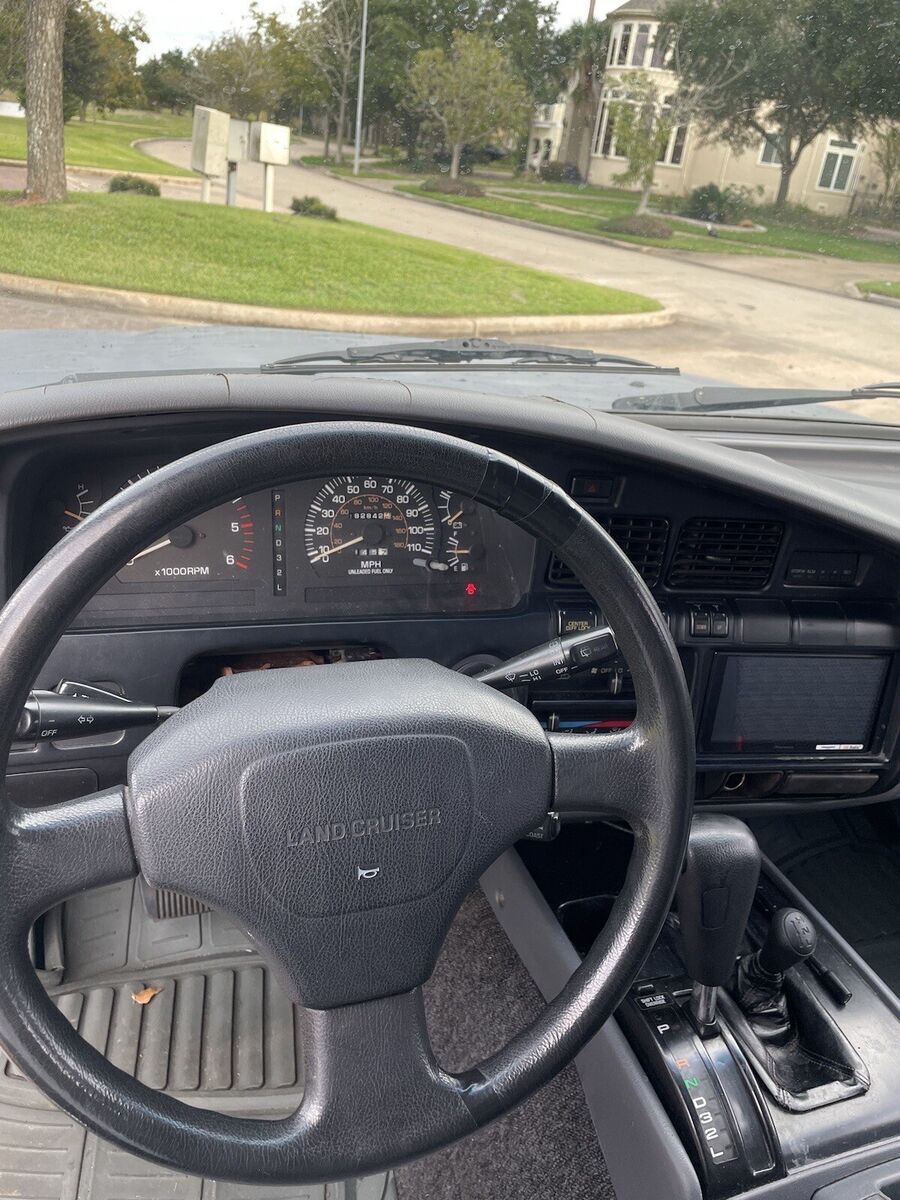 1991 Toyota Land Cruiser FJ80 - photo 8
