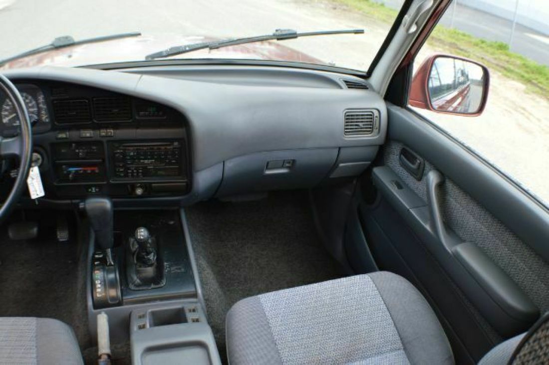1991 Toyota Land Cruiser 4WD - photo 13