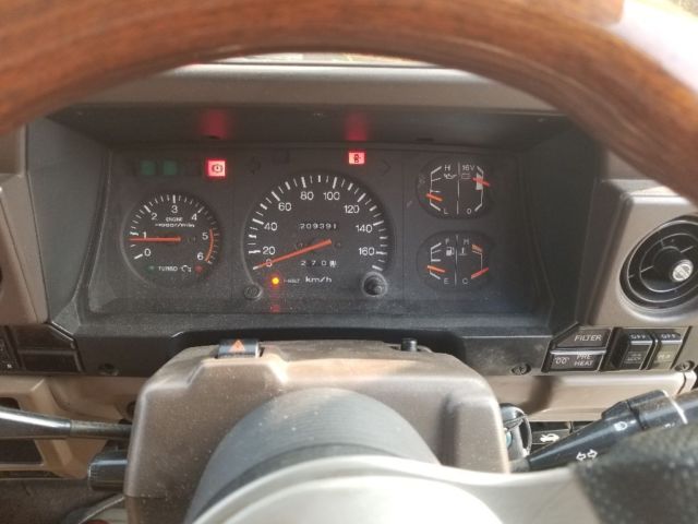 1991 Toyota Land Cruiser 5spd Diesel LJ78G-MET - photo 7