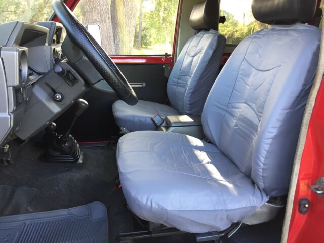 1991 Toyota Land Cruiser PZJ73   5 cil. 3.5L   Diesel  Engine  4x4   5 sp - photo 10