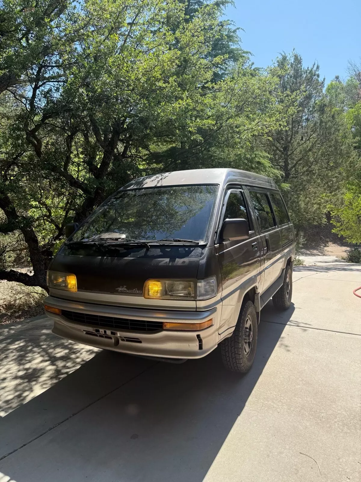 1991 Toyota Lite Ace Brown 1991 Toyota Lite Ace