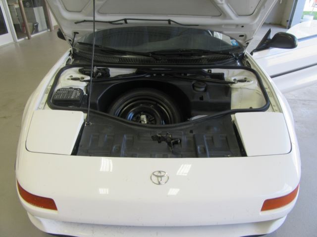 1991 Toyota MR2 - photo 11