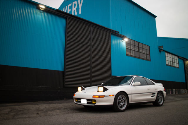 1991 Toyota MR2 Turbo - photo 2