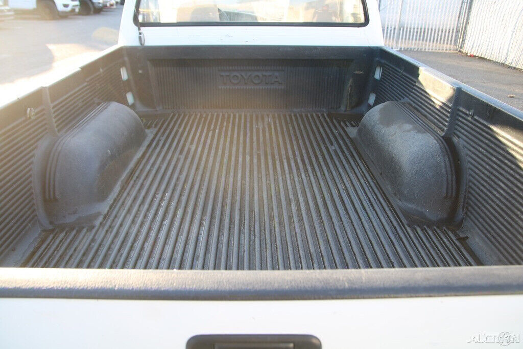 1991 Toyota Pickup - photo 6